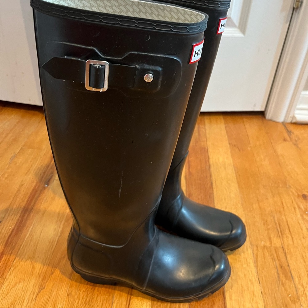 EXCELLENT used condition HUNTER Tall BOOTS black size EU 37
